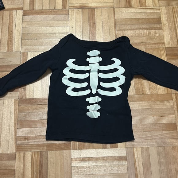 Skeleton Pyjamas - Picture 2 of 3